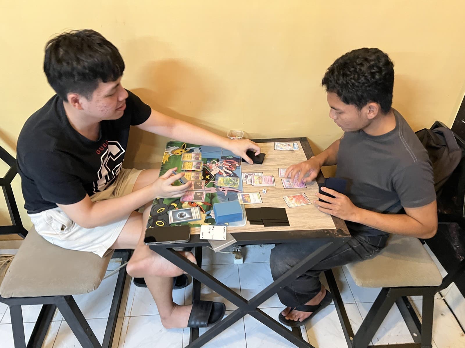 Suasana Gym Battle mingguan MABAR LGS Blitar di Andy's Cafe — foto 3